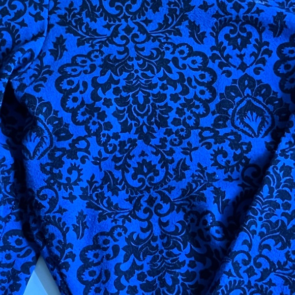 Aeropostale blue and black, damask leggings, size large like new - Picture 2 of 6